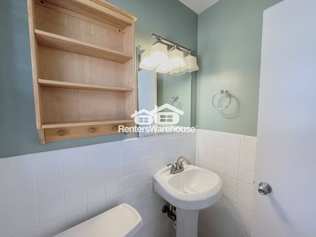 Building Photo - 3904 S Rd