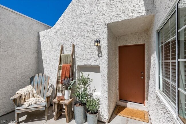 Building Photo - 1800 S Edmond St