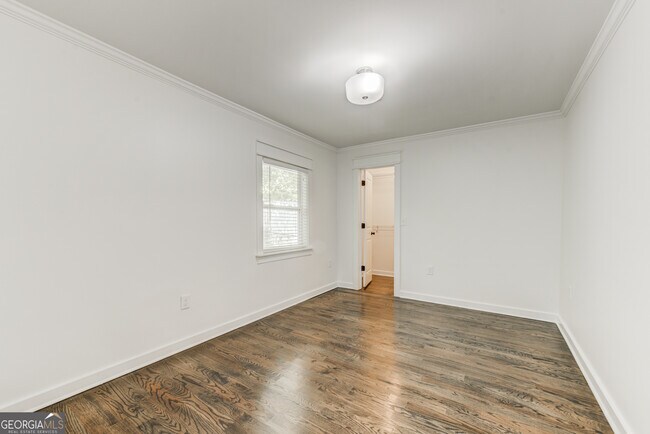 Building Photo - 456 Griffin St NW