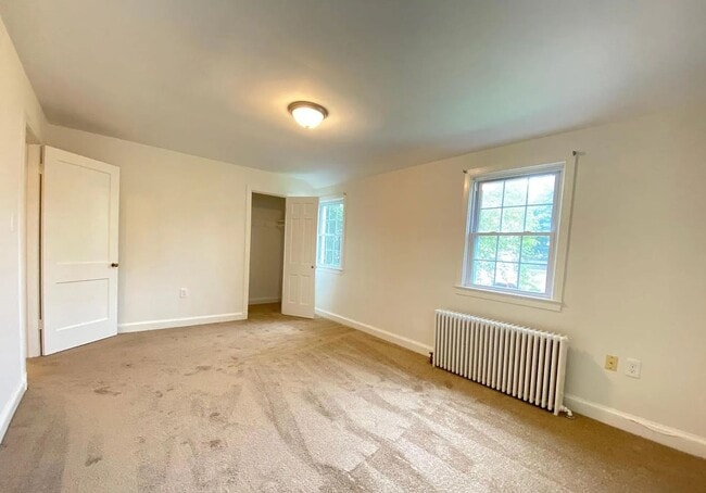 Building Photo - Charming 3BR/1BA Home in Prime Bethesda Location