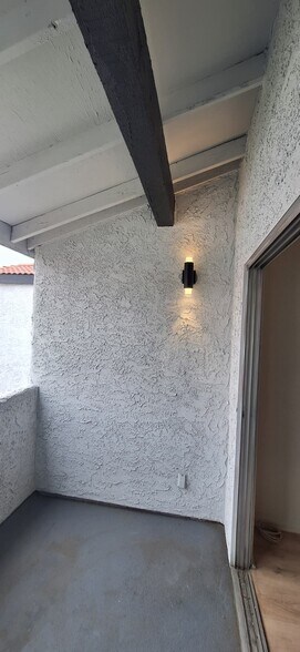 Building Photo - 1455 E Katie Ave