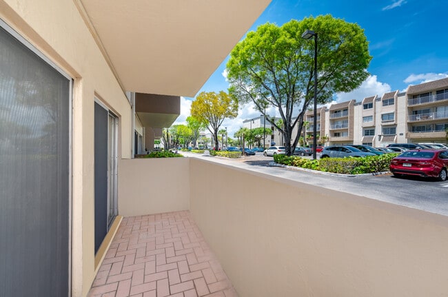 Building Photo - 7705 SW 86th St