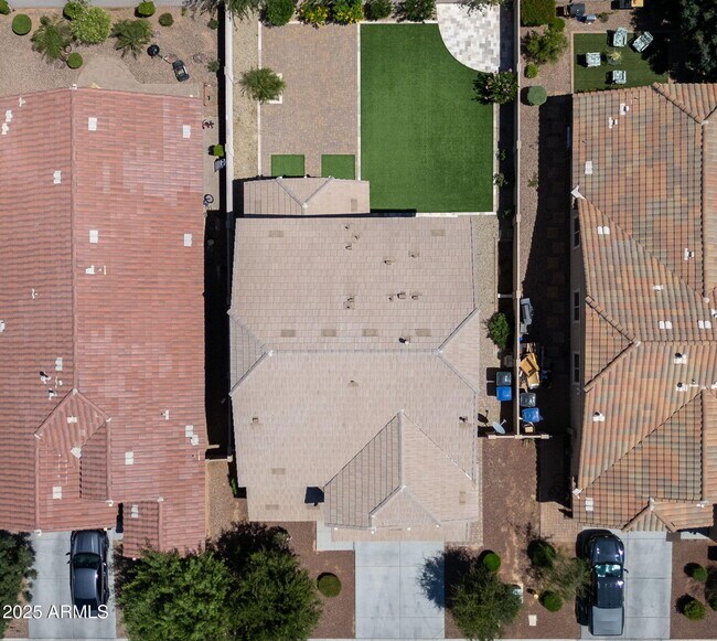 Building Photo - 3263 S Miller Dr