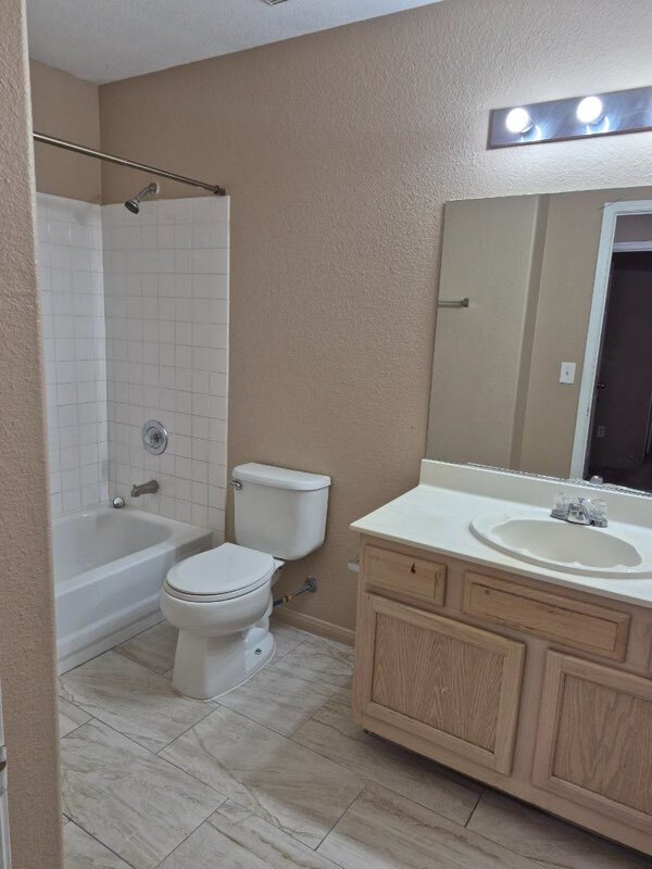 Building Photo - 4316 W Lake Mead Blvd