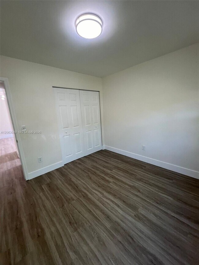 Building Photo - 2685 W 66th St
