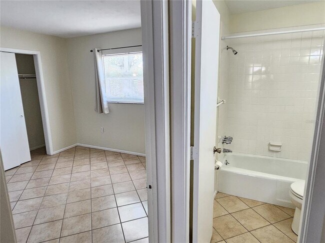 Building Photo - 105 Base Ave E