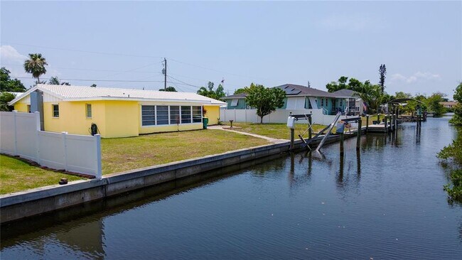 Building Photo - 644 Bonita Ct