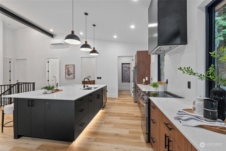 Building Photo - 2952 Brook Ln