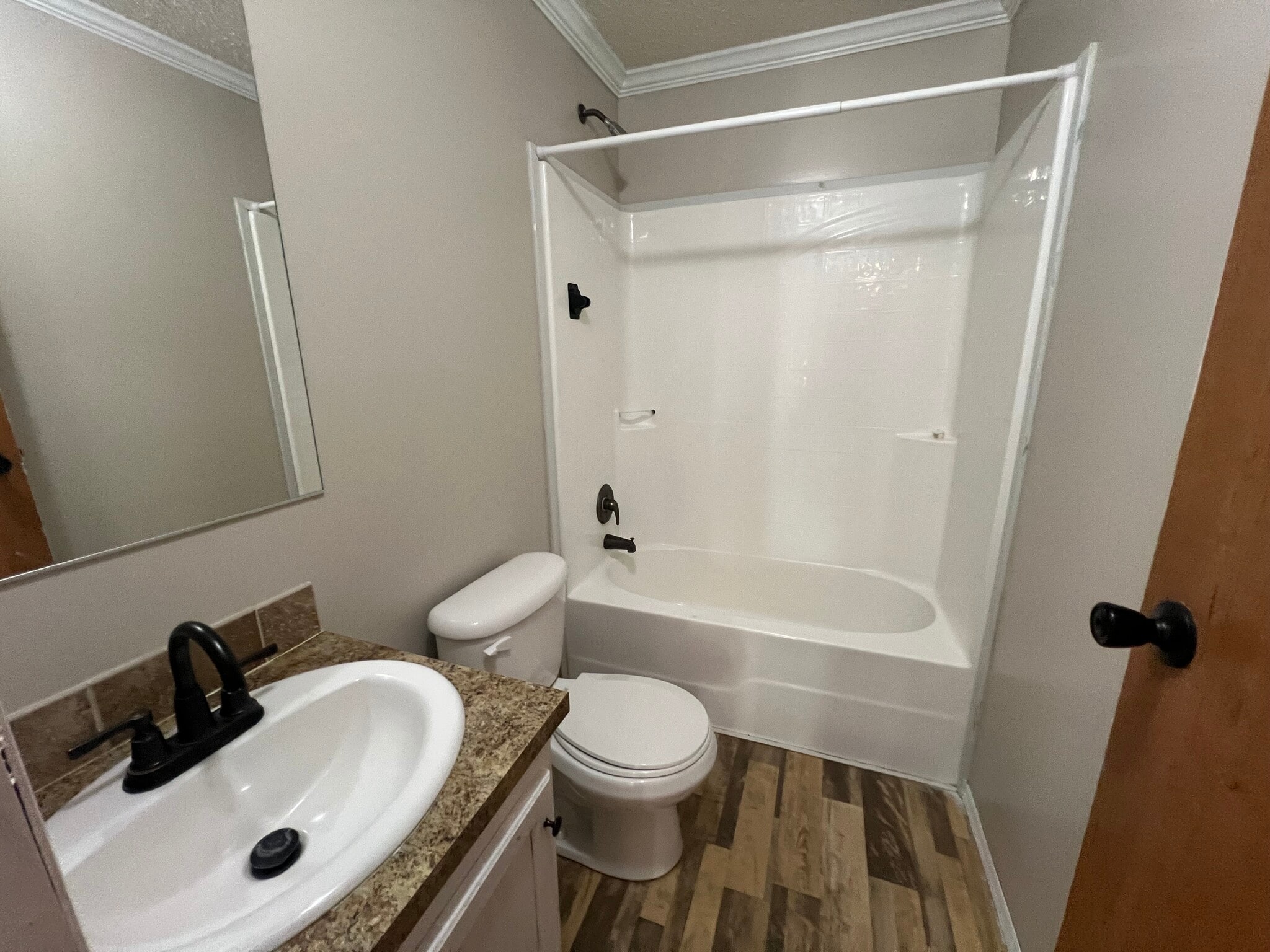 Building Photo - 143 Smokey Hill River Ct