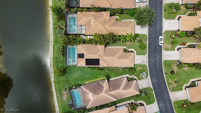 Building Photo - 8541 Peppertree Way