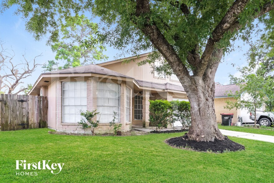 Building Photo - 3815 Derbyhall Dr