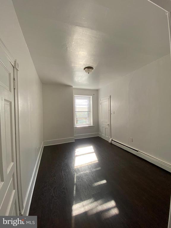 Building Photo - 7300 Boyer St