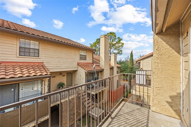 Building Photo - 4777 Cedar Springs Rd