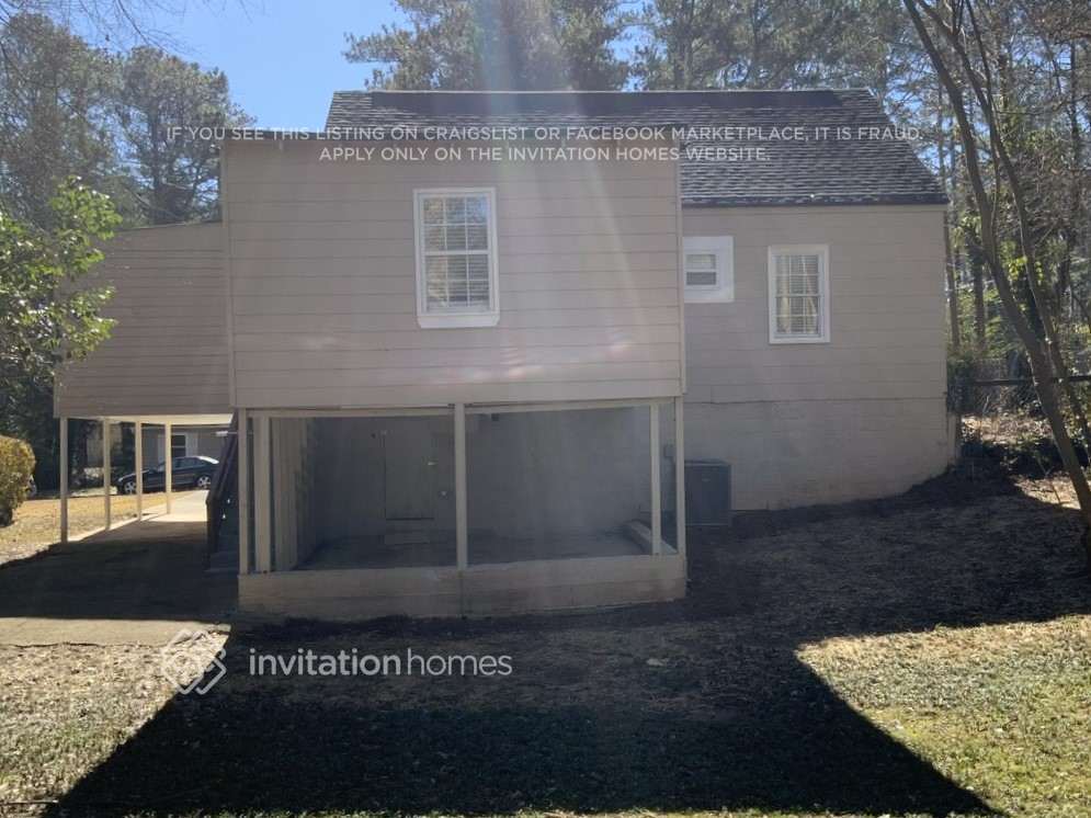 Building Photo - 2493 Romain Way