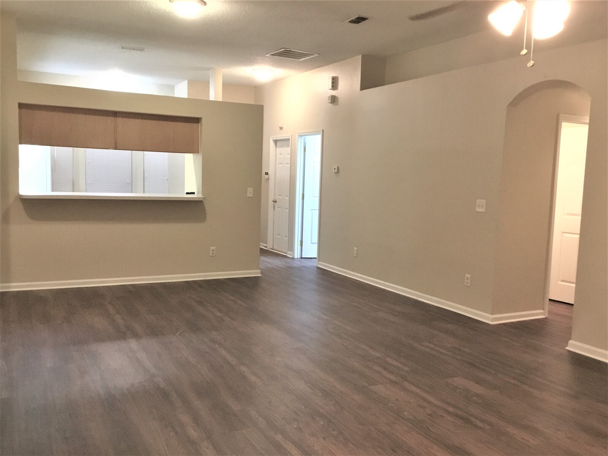 Building Photo - 12755 Black Angus Dr
