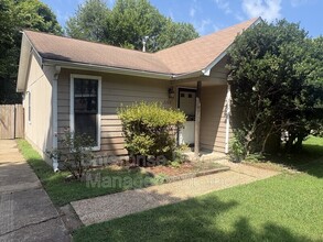 Building Photo - 7103 Tagen Dr