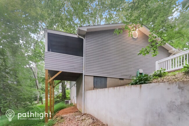 Building Photo - 410 Scarlet Oaks Drive, Etowah, NC, 28729