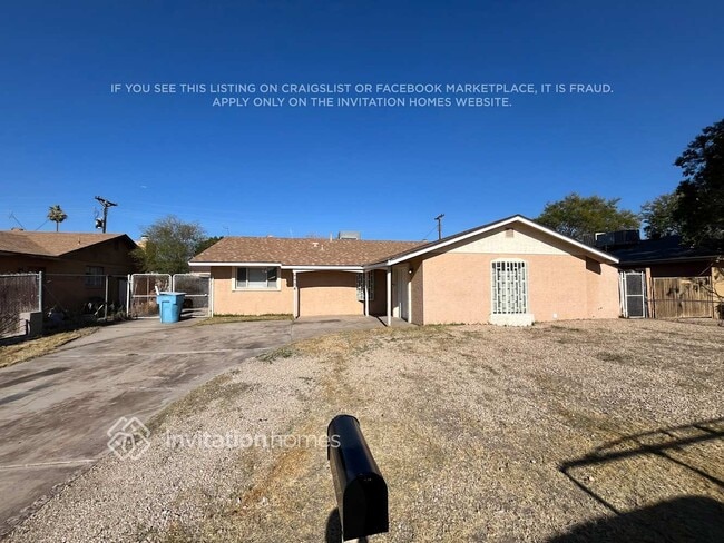 Building Photo - 4454 W Avalon Dr