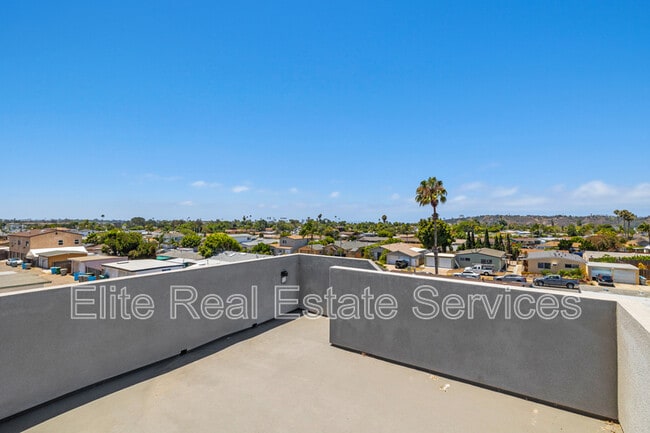 Building Photo - 3315 Clairemont Mesa Blvd