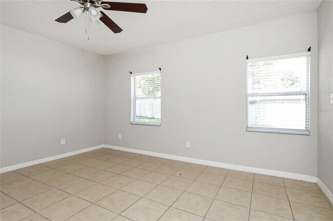 Building Photo - 259 Magellan Dr