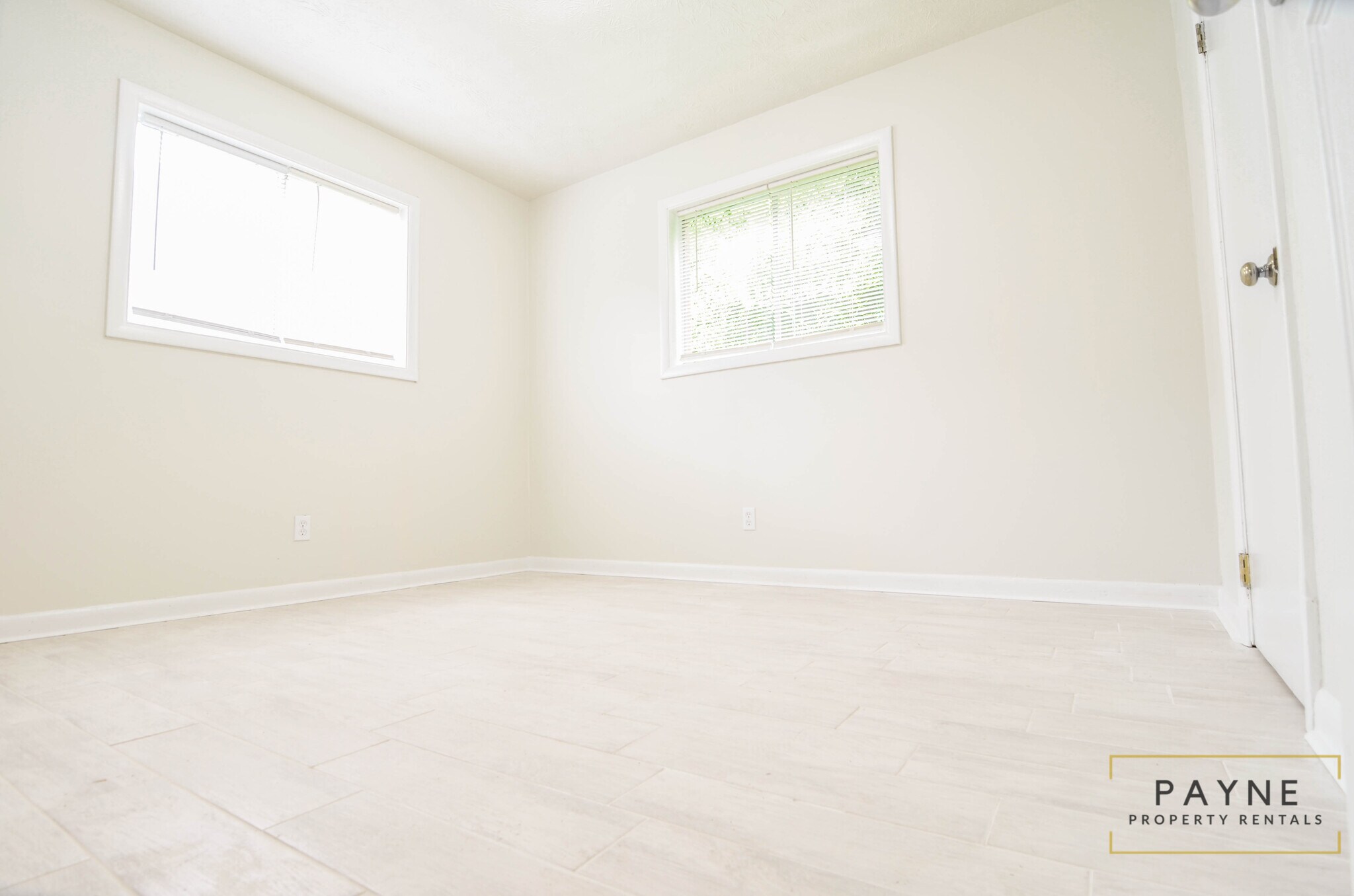 Building Photo - 4217 Rosemont Dr