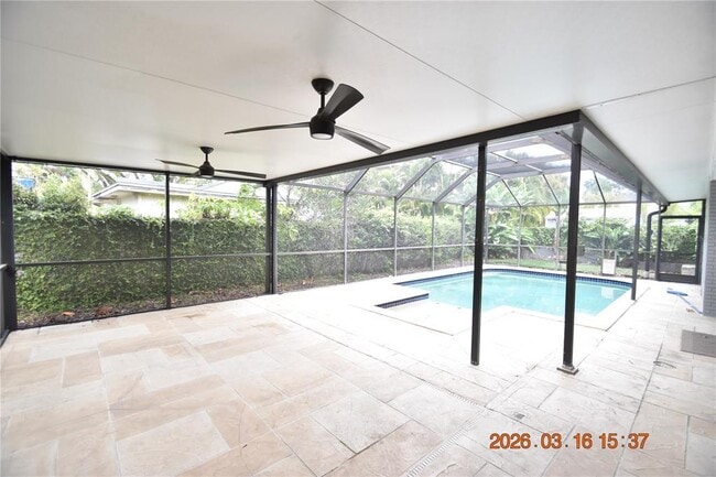 Building Photo - 571 Luzon Ave