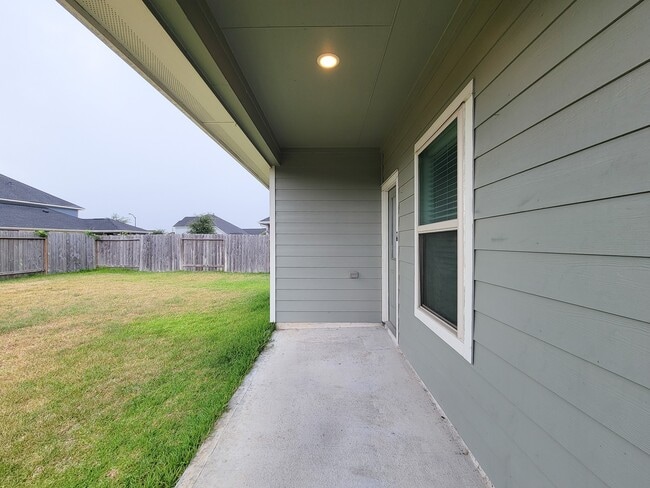 Building Photo - 31351 Horseshoe Meadow Bend Ln