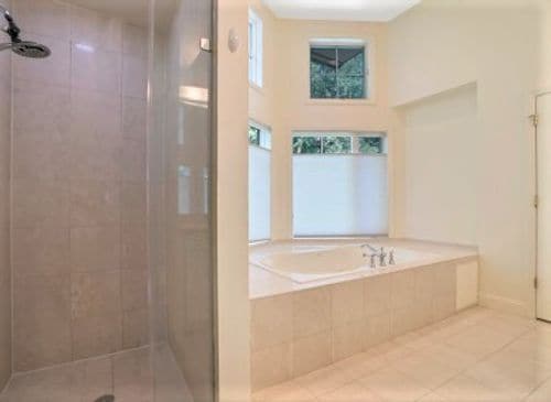 Building Photo - 143 Hudson Cove