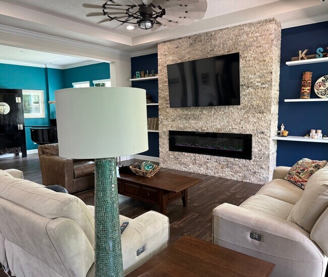 Building Photo - 5116 Coastal Scene Dr