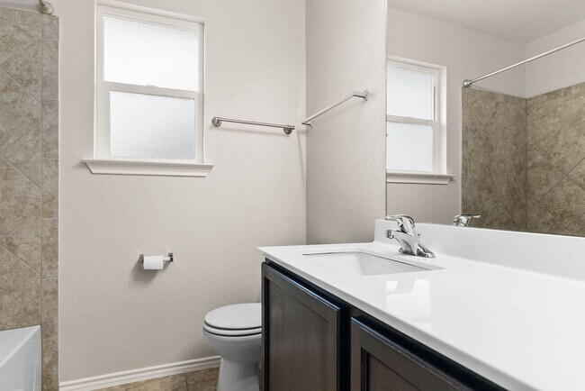 Building Photo - 9605 Raeburn Court