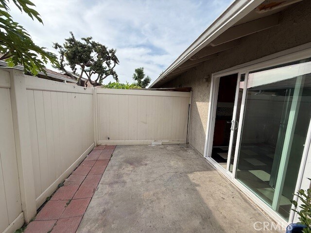 Building Photo - 8070 Worthy Dr