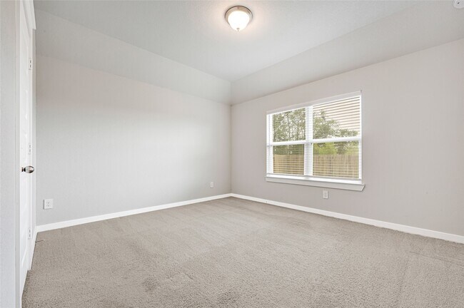 Building Photo - 30280 Kingston Heath Dr