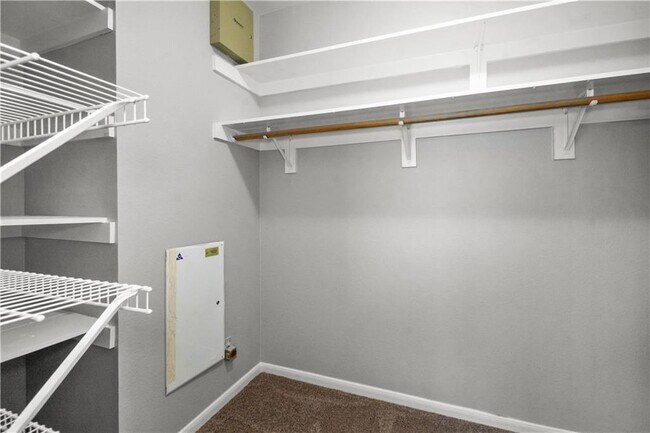 Building Photo - 757 Bent Wood Pl