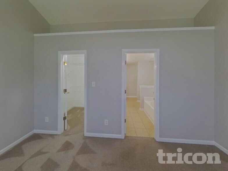 Building Photo - 2104 Gold Nugget Dr