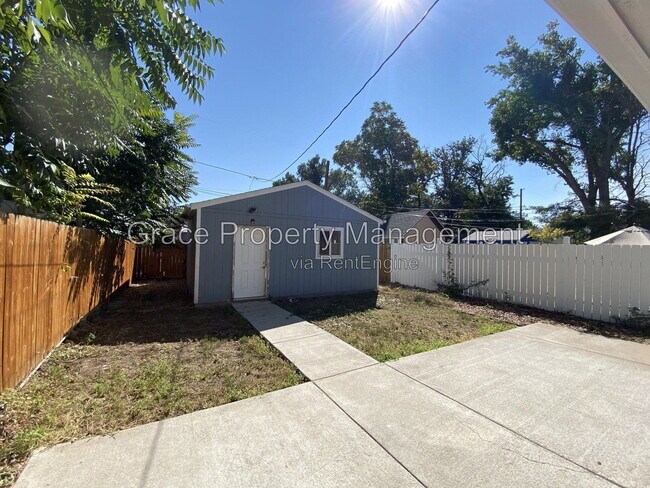 Building Photo - 4352 Vallejo St