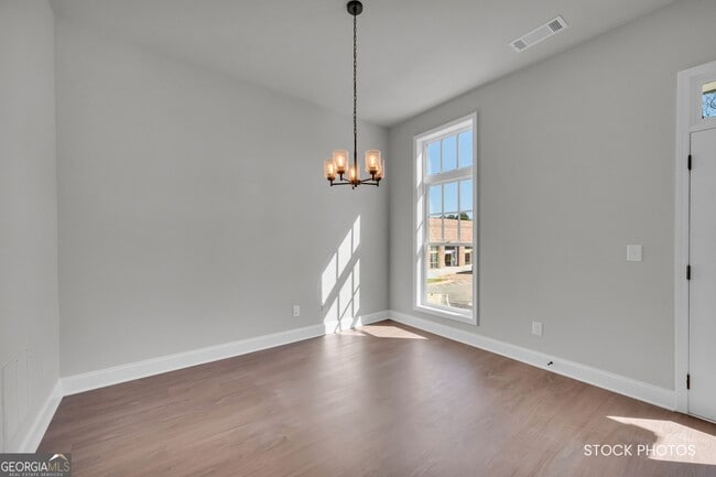 Building Photo - 1038 Homestead Way St