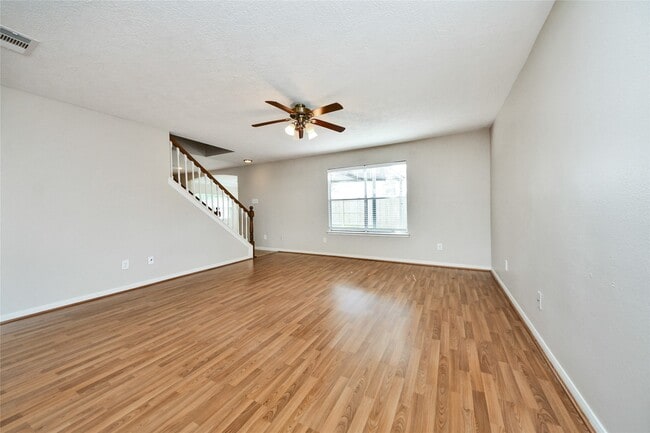 Building Photo - 2602 Desert Sage Dr