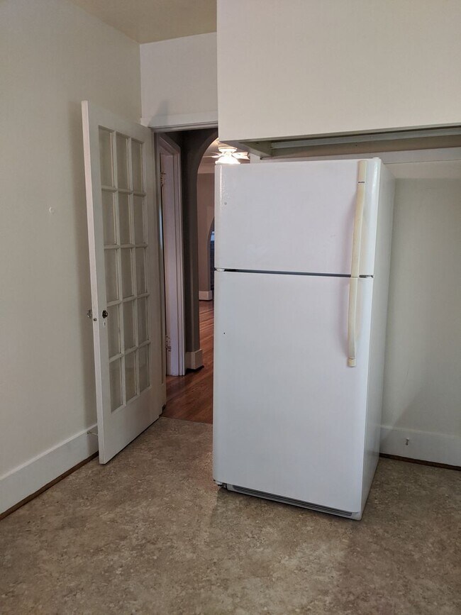 Building Photo - HALPC02