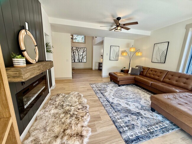 Building Photo - 2945 Aspen Dr