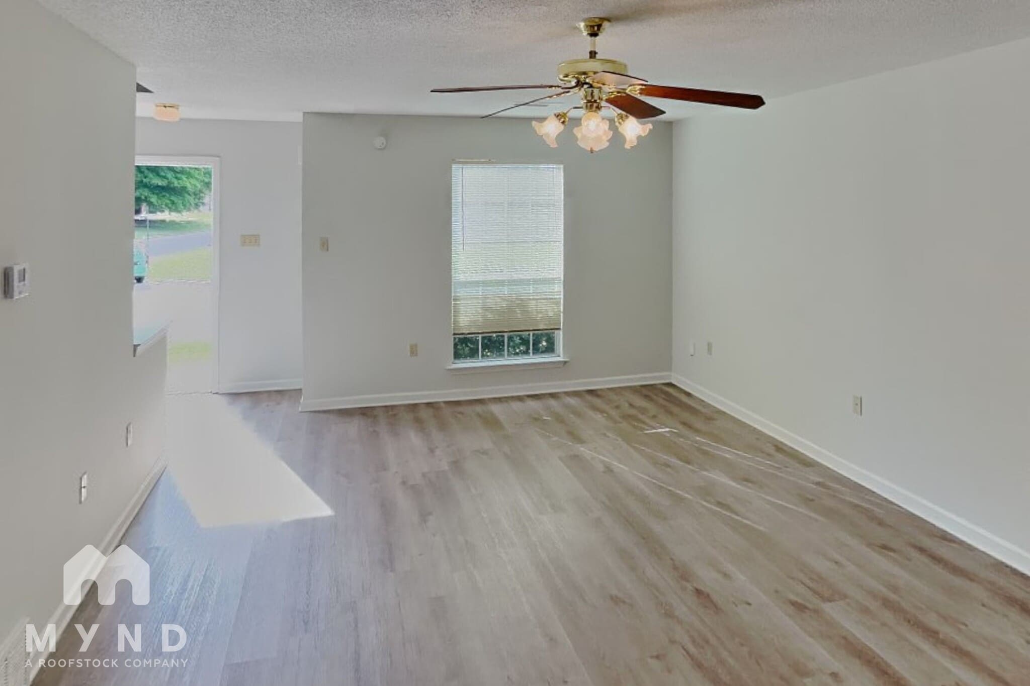 Building Photo - 275 Oakland Hills Dr