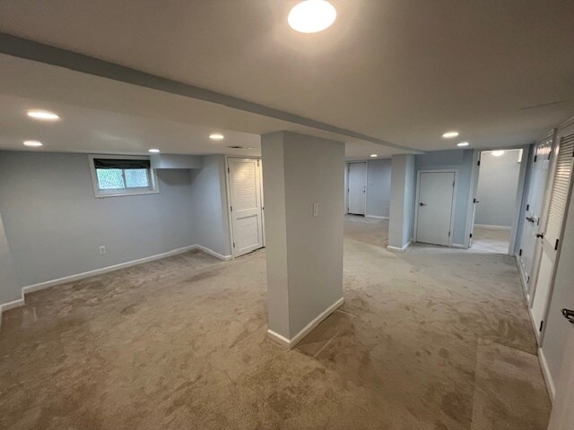 Building Photo - 1339 Irving St NE