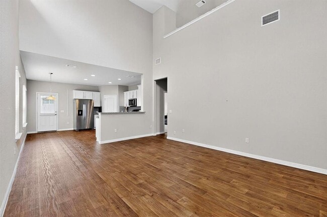 Building Photo - 216 Yoakum St