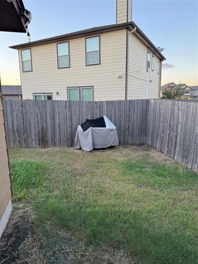 Building Photo - 13604 Abraham Lincoln St