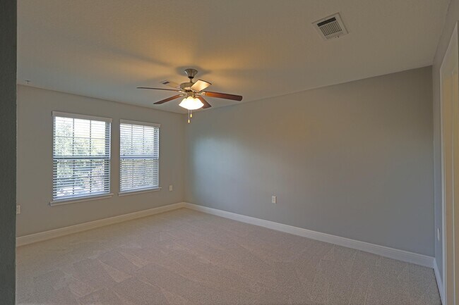 Building Photo - 2099 Wilsons Plover Cir