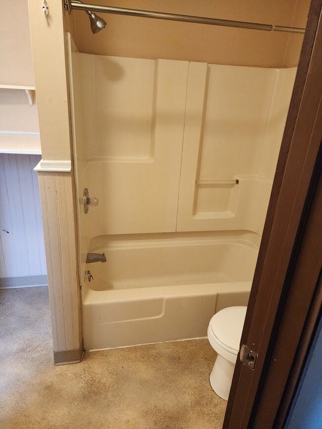Bathroom - 253 N Spring St