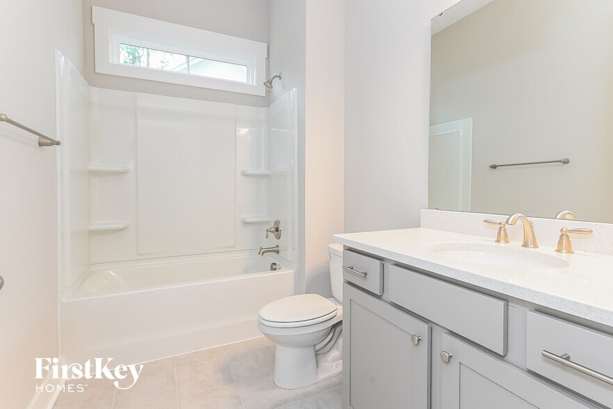 Building Photo - 114 Pecan Dr