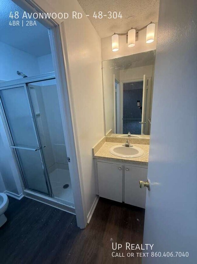 Building Photo - 48 Avonwood Rd