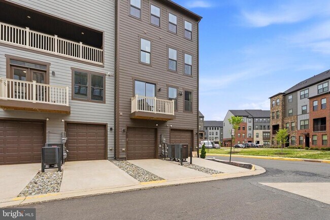 Building Photo - 14540 George Carter Way