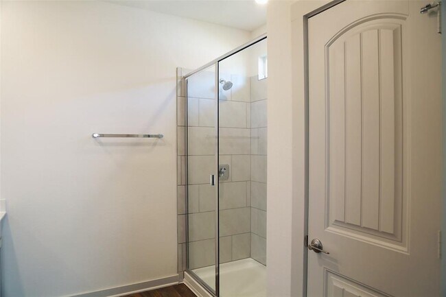 Building Photo - 3113 Bragg Pl