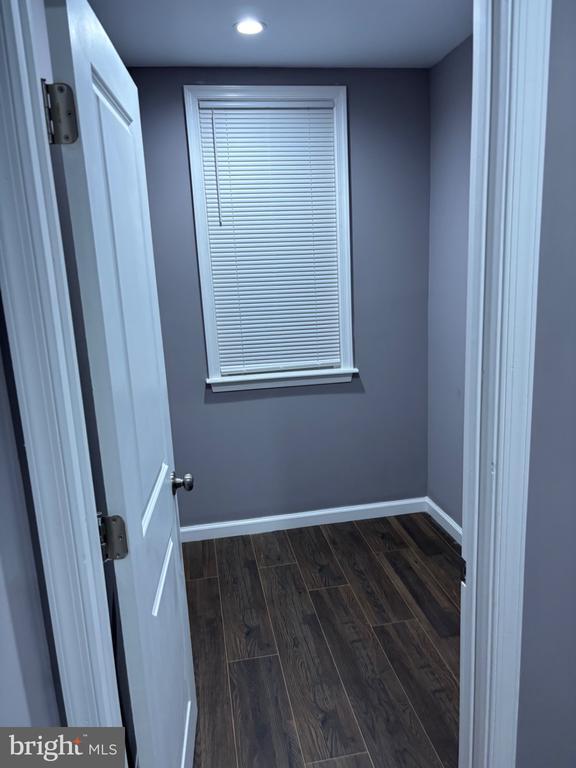 Building Photo - 2113 Kennedy St